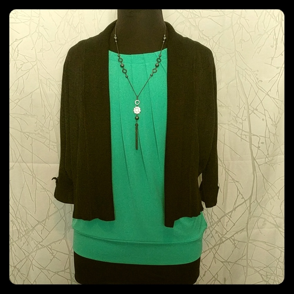 🆕NWT Premise Studio cardigan